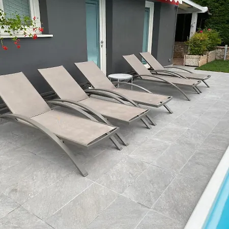 Vila Lhv Garda - Private Pool And Bardolino