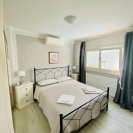 Villa Lhv Garda - Private Pool And