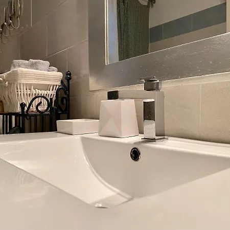 Lhv Garda - Private Pool And Vila Bardolino